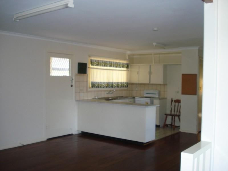 17 Burbank Street, Stafford Heights QLD 4053