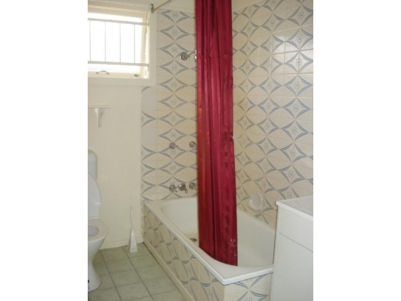 17 Burbank Street, Stafford Heights QLD 4053