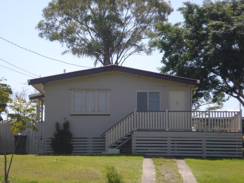 17 Burbank Street, Stafford Heights QLD 4053