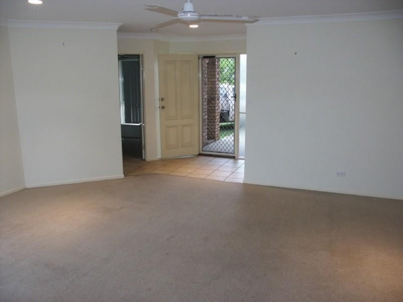 10 Vauton Court, Arana Hills QLD 4054