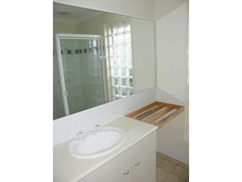 10 Vauton Court, Arana Hills QLD 4054