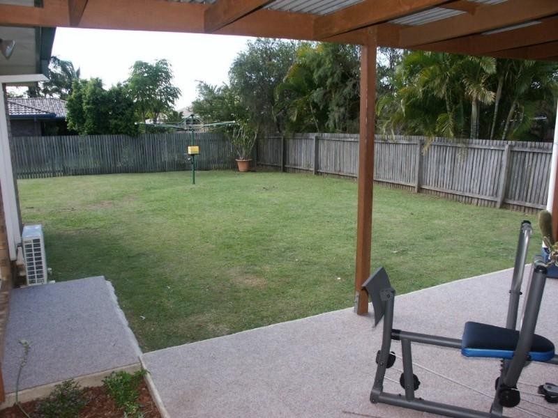 16 Gray Road, Bray Park QLD 4500