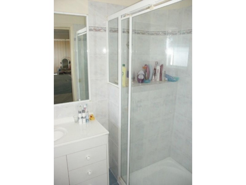 68 Reginald Avenue, Arana Hills QLD 4054