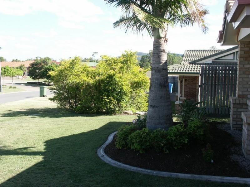 68 Reginald Avenue, Arana Hills QLD 4054