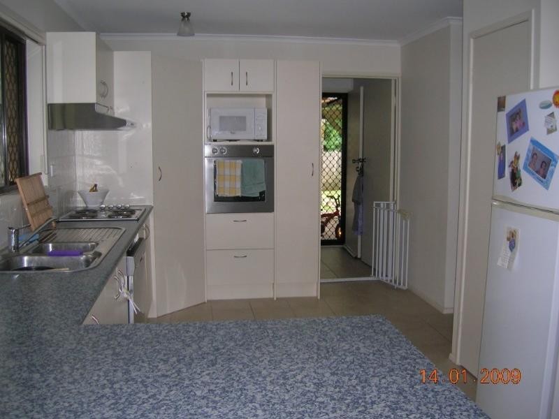 5 Jane Street, Arana Hills QLD 4054