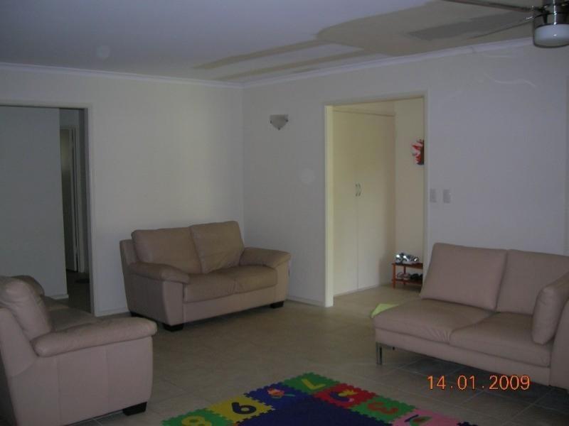 5 Jane Street, Arana Hills QLD 4054