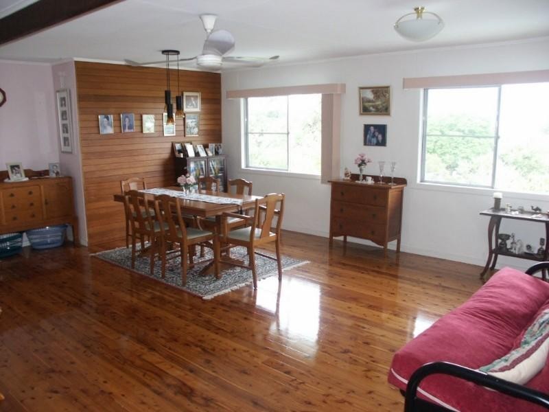 49 Dunedoo Street, Stafford QLD 4053