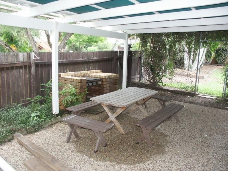 2 Glenore Street, Mitchelton QLD 4053