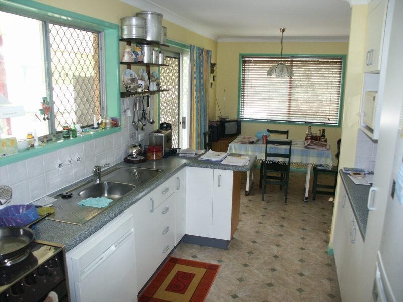 7 Kuringal Drive, Ferny Hills QLD 4055