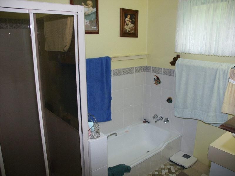 7 Kuringal Drive, Ferny Hills QLD 4055