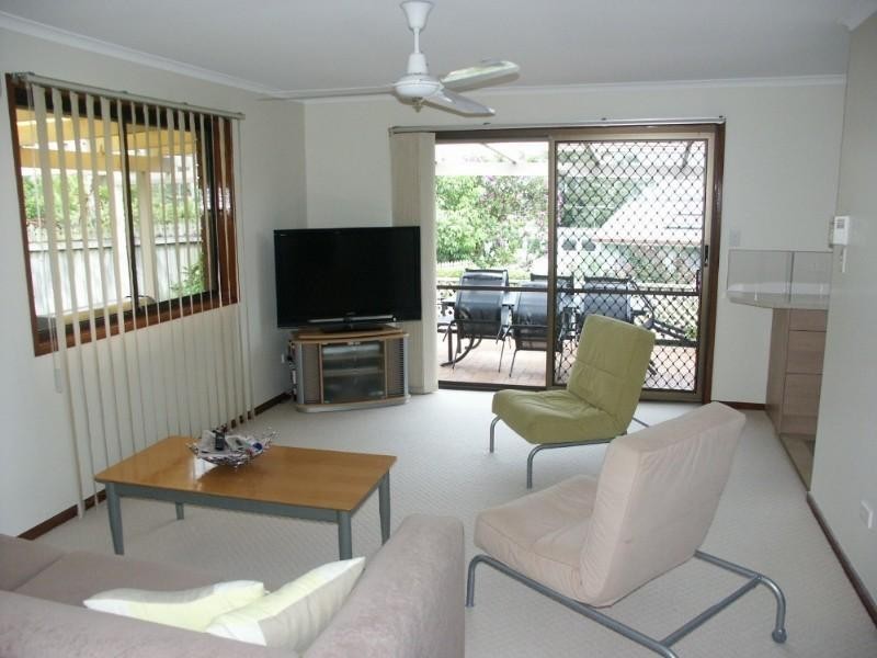 12 Dargie Street, Everton Park QLD 4053