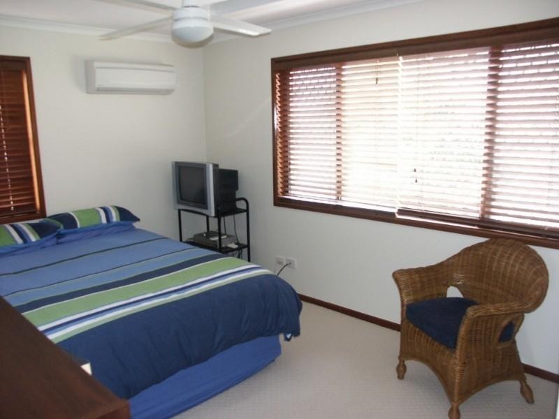 12 Dargie Street, Everton Park QLD 4053