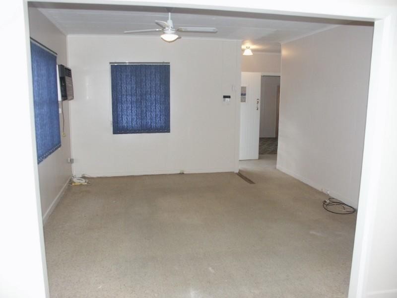 4 White Street, Everton Park QLD 4053