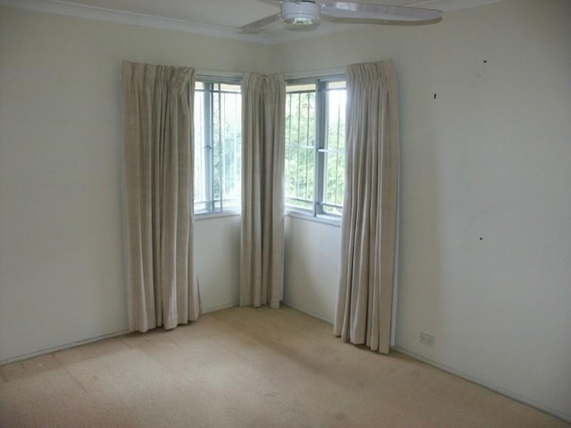 12 Caratel Street, Stafford Heights QLD 4053