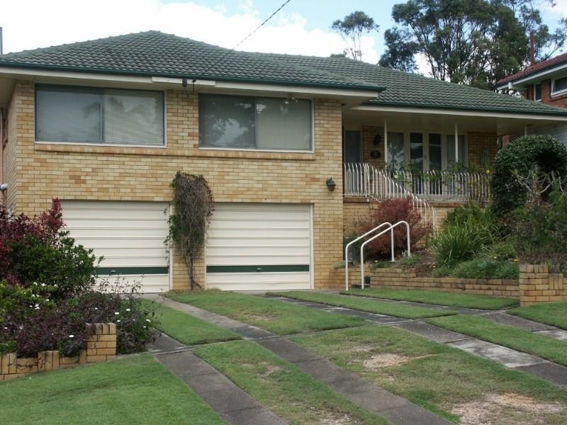 12 Caratel Street, Stafford Heights QLD 4053