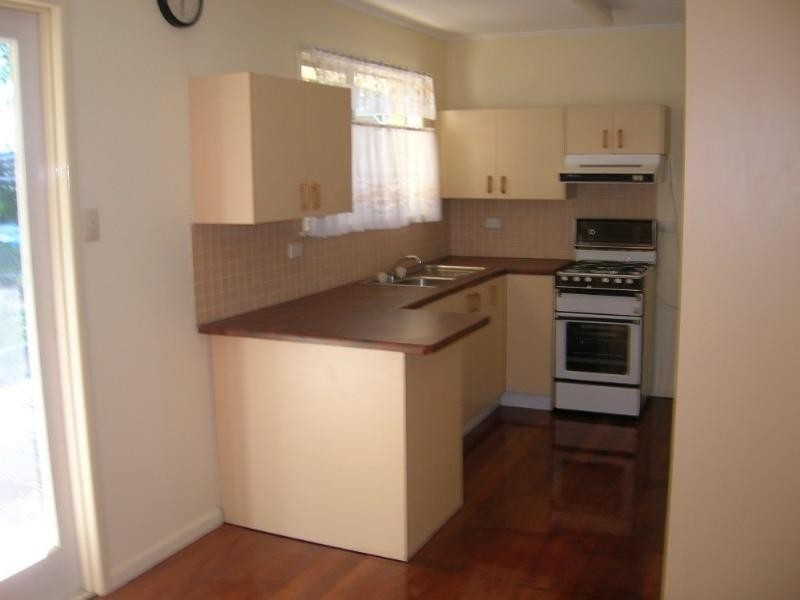 158 Trouts Road, Stafford Heights QLD 4053