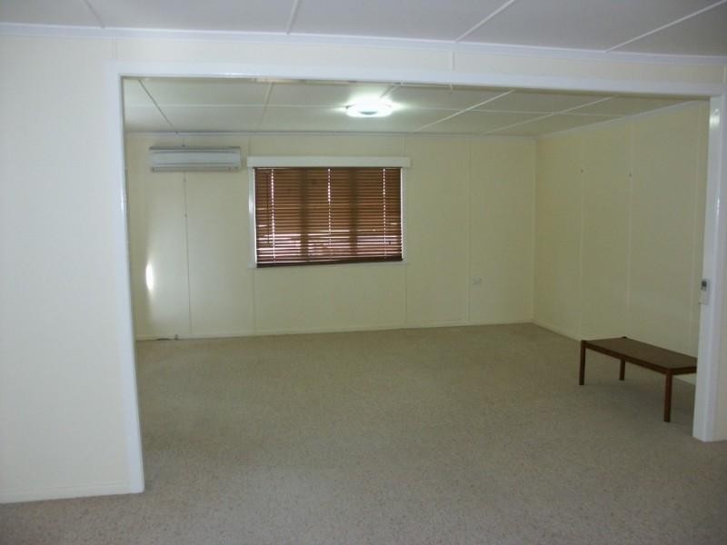 48 O’Quinn Street, Nudgee Beach QLD 4014