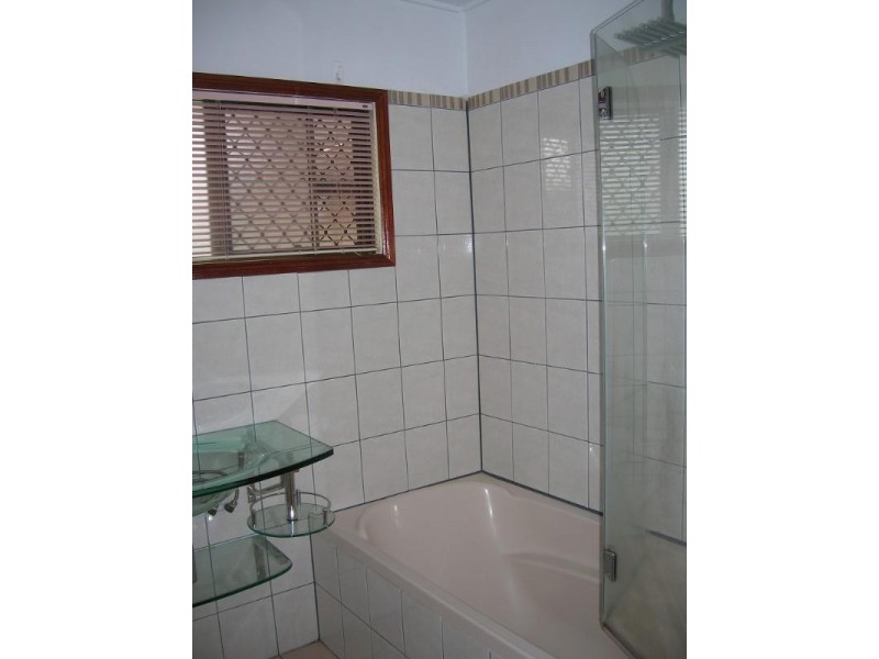 19 Derrima Crescent, Ferny Hills QLD 4055