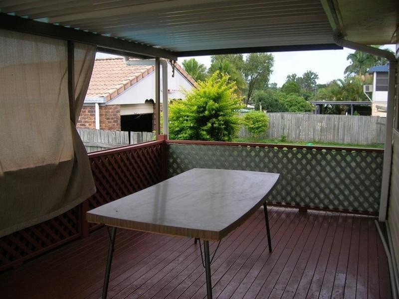 19 Derrima Crescent, Ferny Hills QLD 4055