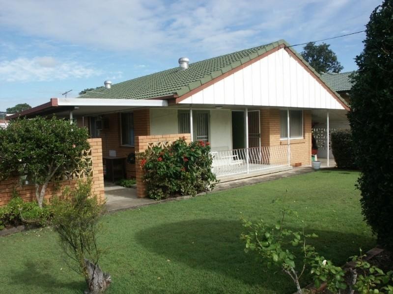 11 Braidwood Street, Everton Park QLD 4053