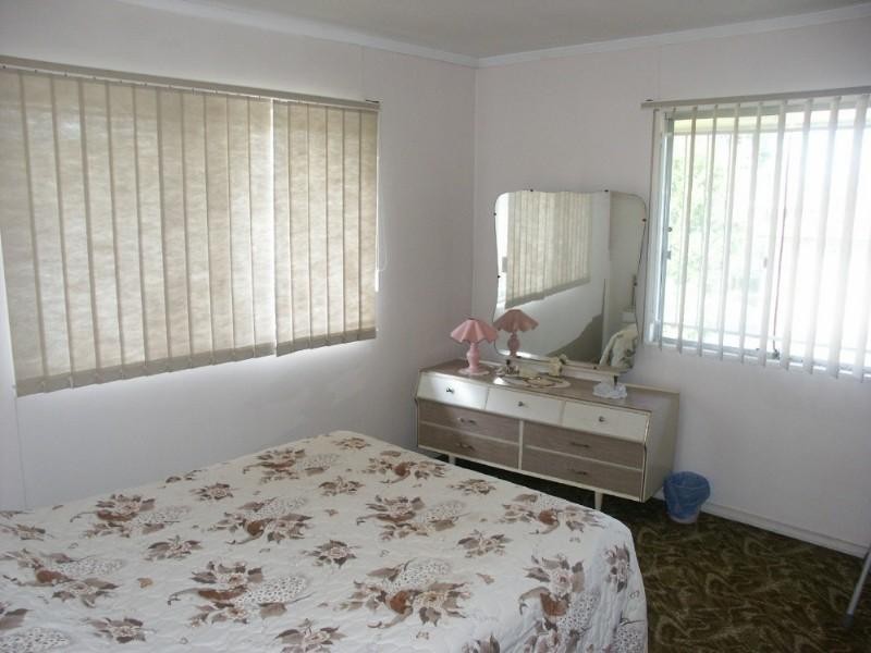 11 Braidwood Street, Everton Park QLD 4053