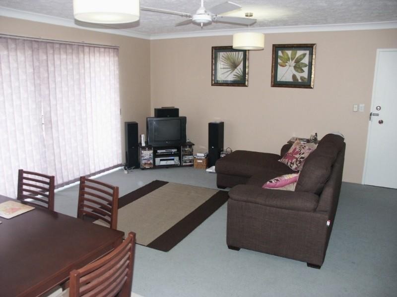 2/15 Buller Street, Everton Park QLD 4053