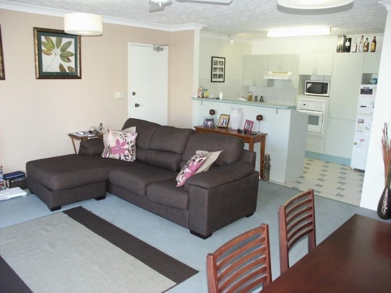 2/15 Buller Street, Everton Park QLD 4053