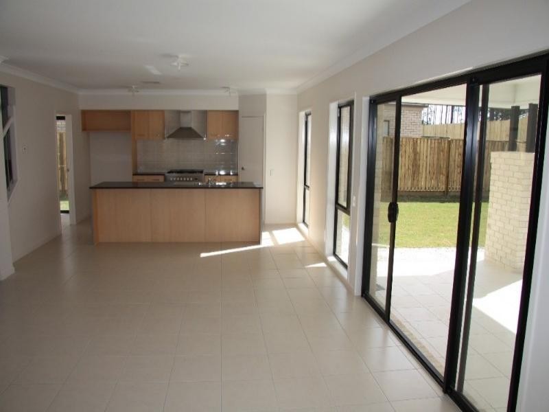 10 Amber Close, Mango Hill QLD 4509