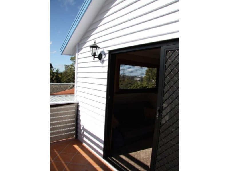 18 Drake Street, Everton Park QLD 4053