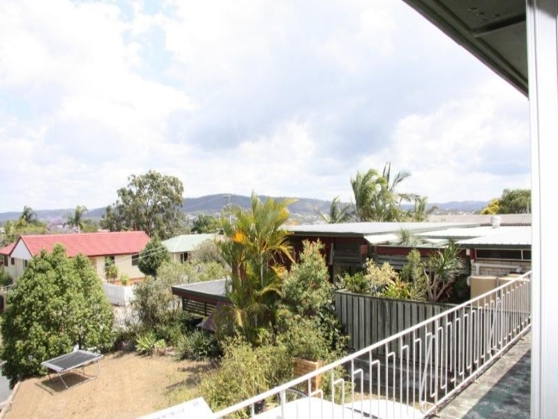 27 Rourke Street, Everton Park QLD 4053