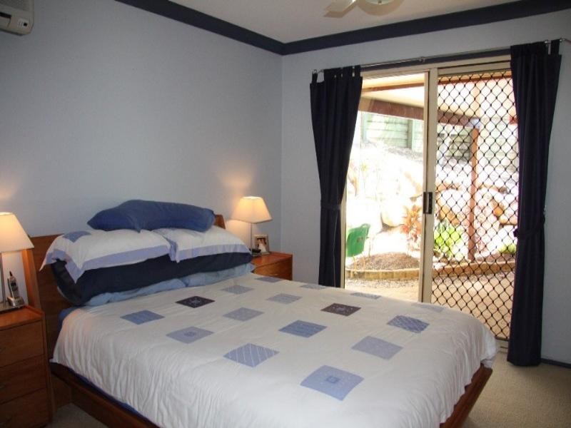 15 Brolgaglen Close, Ferny Grove QLD 4055