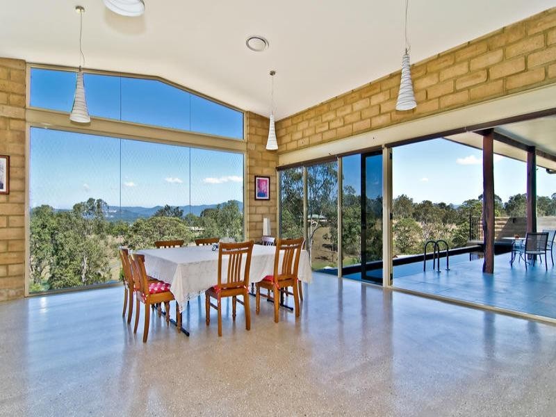 21 Andrew Clarke Road, Whiteside QLD 4503