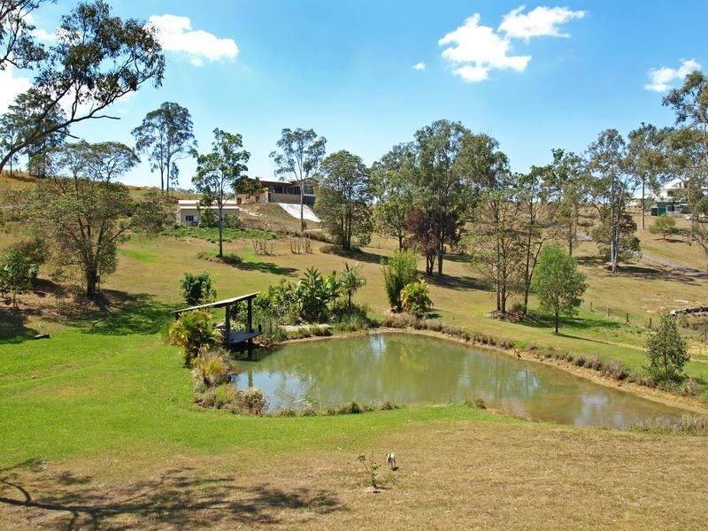 21 Andrew Clarke Road, Whiteside QLD 4503