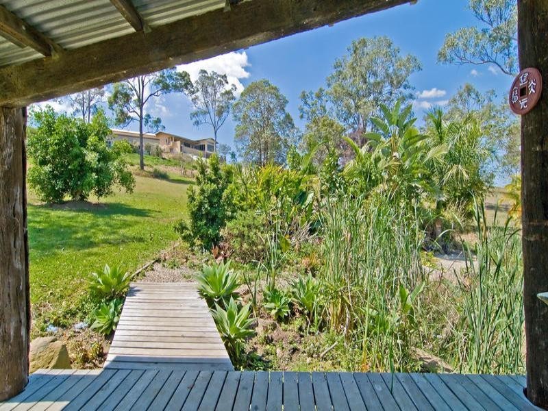 21 Andrew Clarke Road, Whiteside QLD 4503