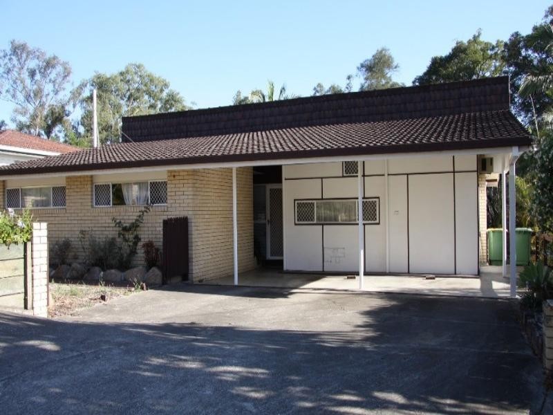 25 Fairway Outlook, Arana Hills QLD 4054