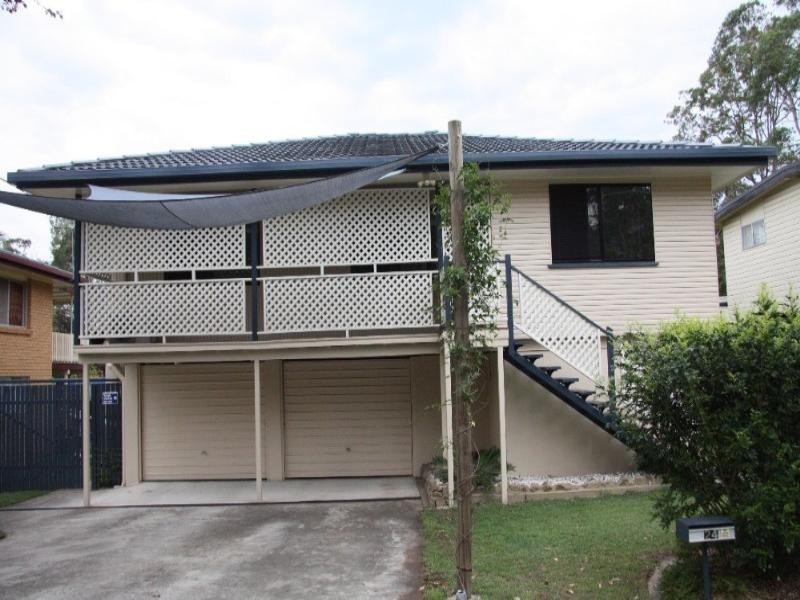 24 Tombondan Crescent, Ferny Hills QLD 4055