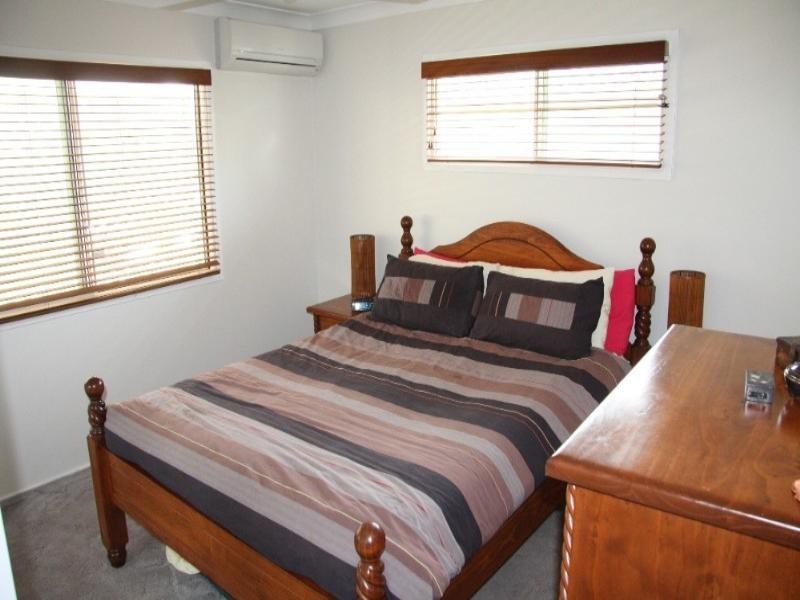 24 Tombondan Crescent, Ferny Hills QLD 4055