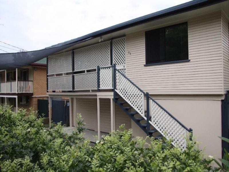 24 Tombondan Crescent, Ferny Hills QLD 4055