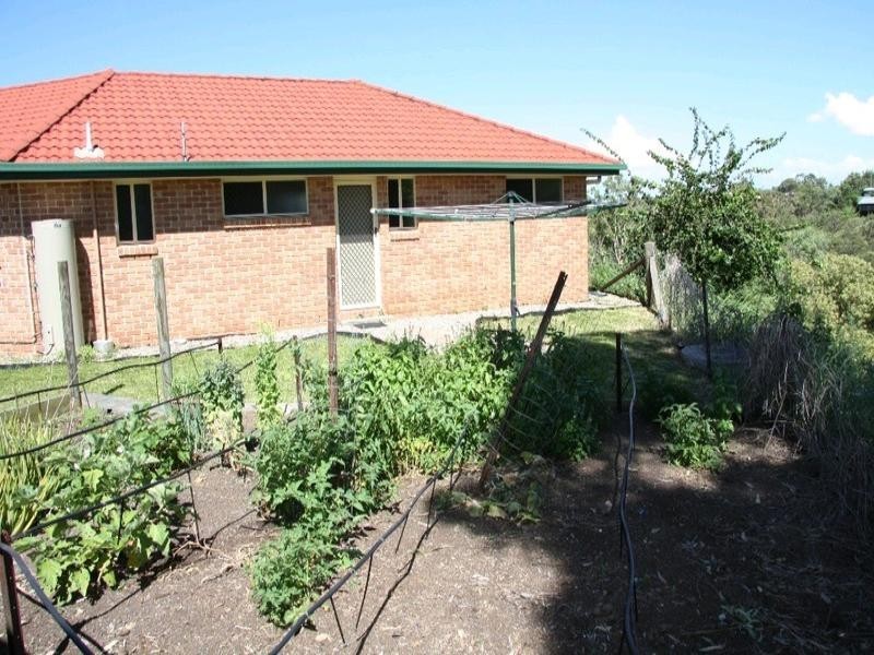 53 Biralee Close, Samford QLD 4520