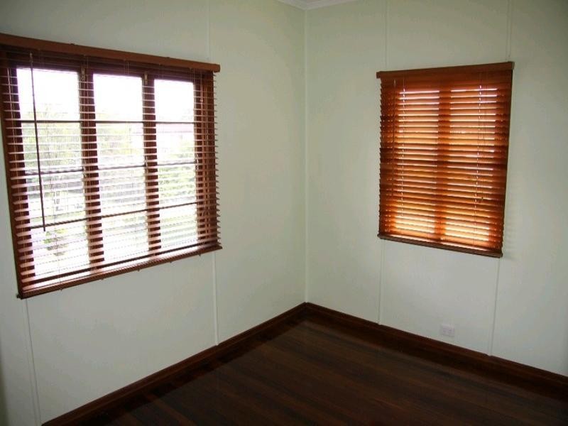 52 Reuben Street, Stafford QLD 4053