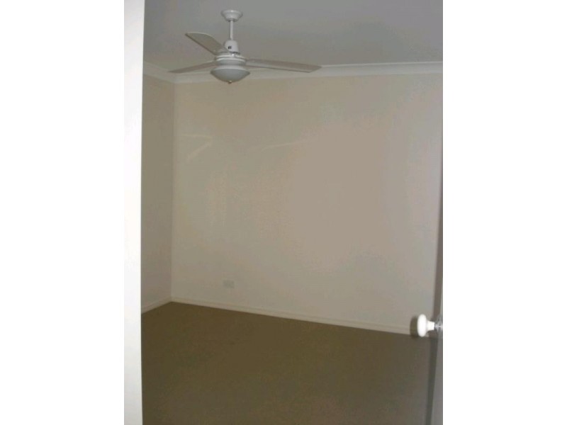 1/3 Grevillia Court, Griffin QLD 4503