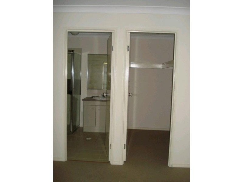 1/3 Grevillia Court, Griffin QLD 4503