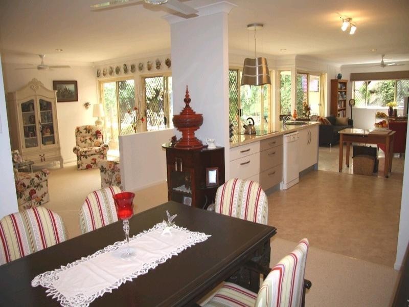 11 Paramount Circuit, Mcdowall QLD 4053