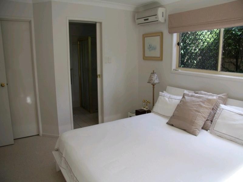 11 Paramount Circuit, Mcdowall QLD 4053