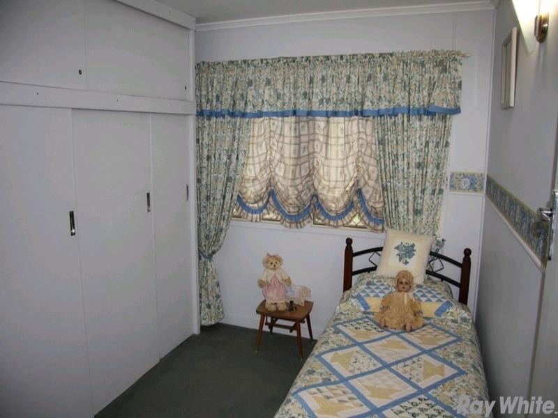 5 Sarina Street, Stafford Heights QLD 4053