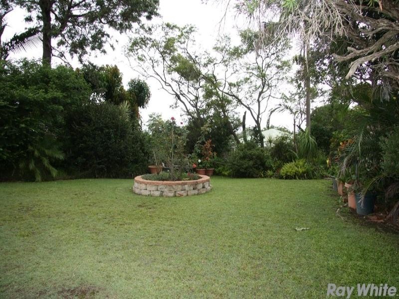 5 Sarina Street, Stafford Heights QLD 4053