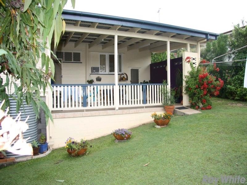 5 Sarina Street, Stafford Heights QLD 4053