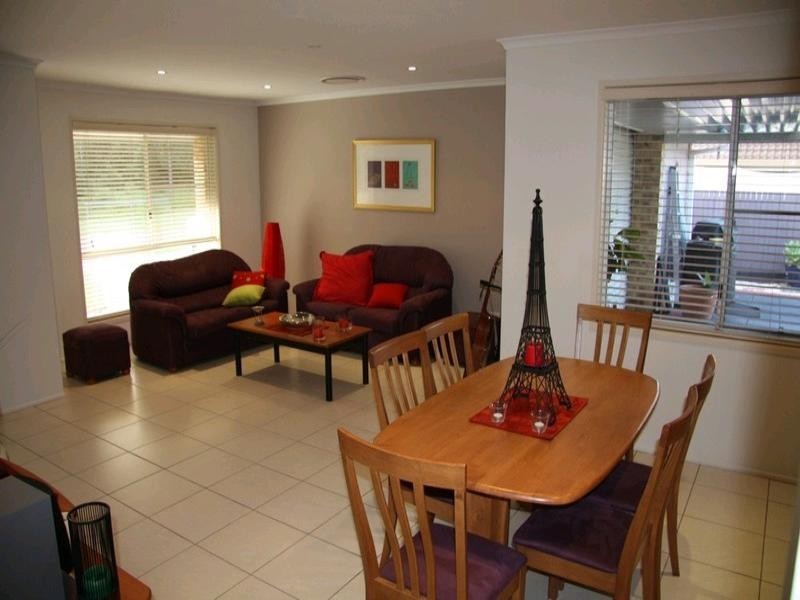 78 Glengarry Road, Keperra QLD 4054