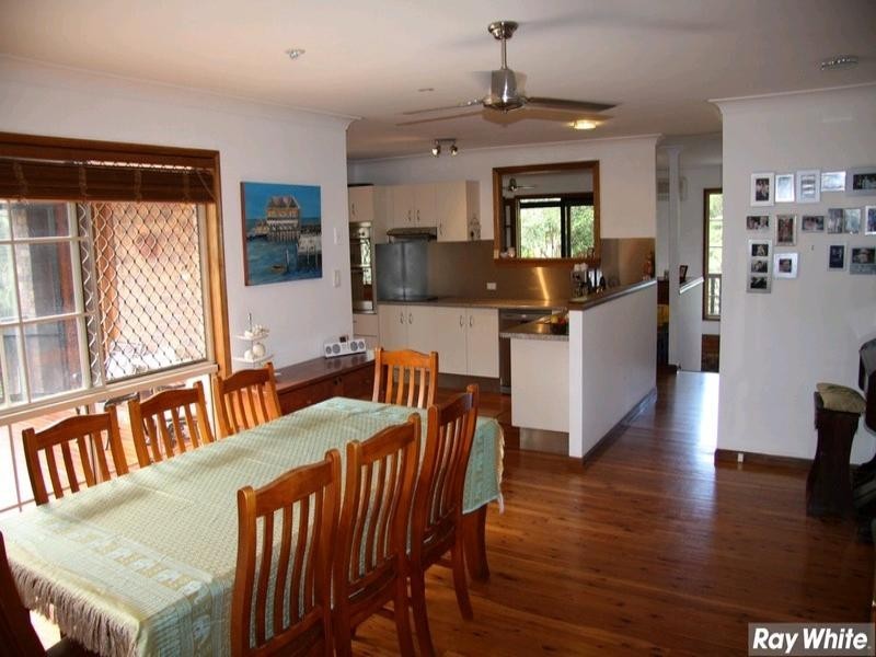 17 Rogers Parade West, Everton Park QLD 4053