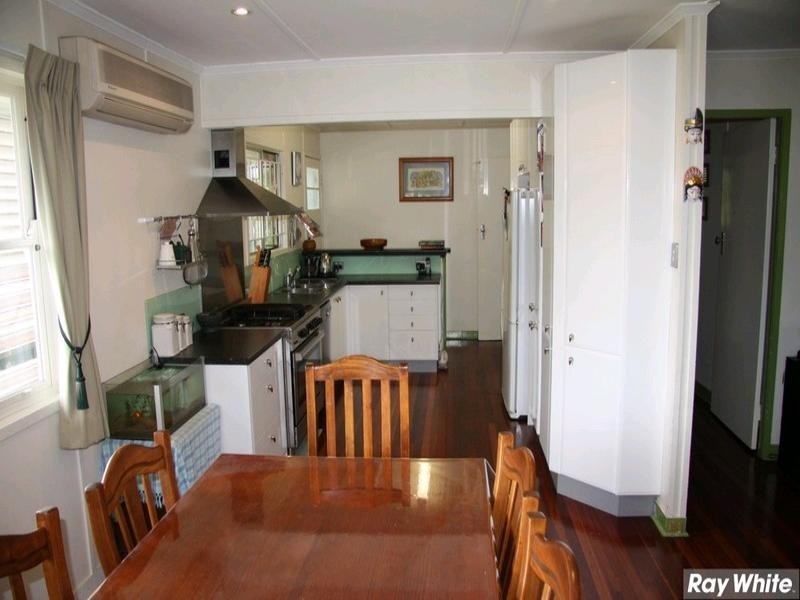 48 Farrant Street, Stafford Heights QLD 4053